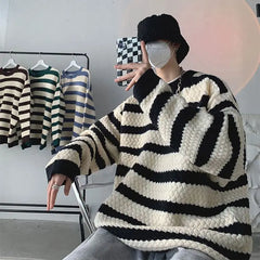 Korean style autumn and winter men and women trendy striped round neck knitted sweater for couples loose retro casual top y2k