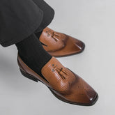 Threebooy Men Loafers with PU Tassel Decoration Hollow Out Comfortable Breathable Professional Classic Business Men Shoes Sizes 39-46