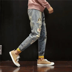Threebooy With Print Tapered Men's Jeans Broken Ripped Retro Korean Fashion Man Cowboy Pants Graphic Torn Slim Fit Boot Cut Holes Trousers