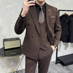Threebooy The new Spring suit set is fashionable, stylish and versatile. It's a three-piece formal suit suitable for British business