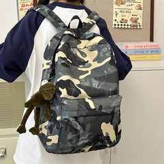 Threebooy Camouflage Backpacks Large Capacity Waterproof Nylon School Bags Unisex Graffiti Leisure Or Travel Bags Green Satchels
