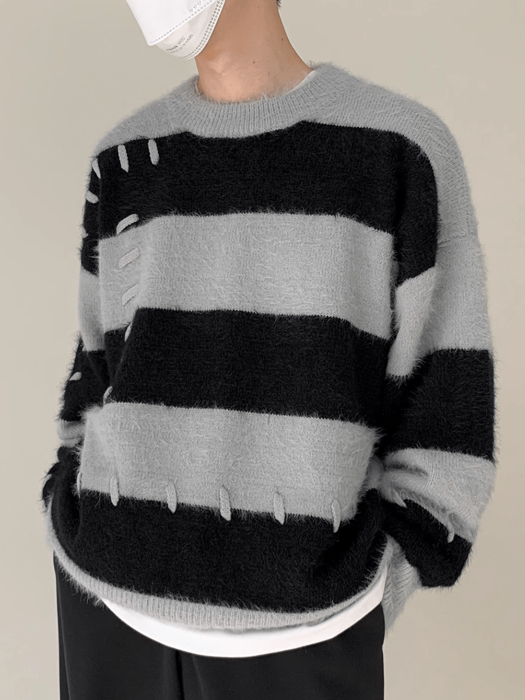 Threebooy [DAZIONSED] Patch design mohair knit sweater na772