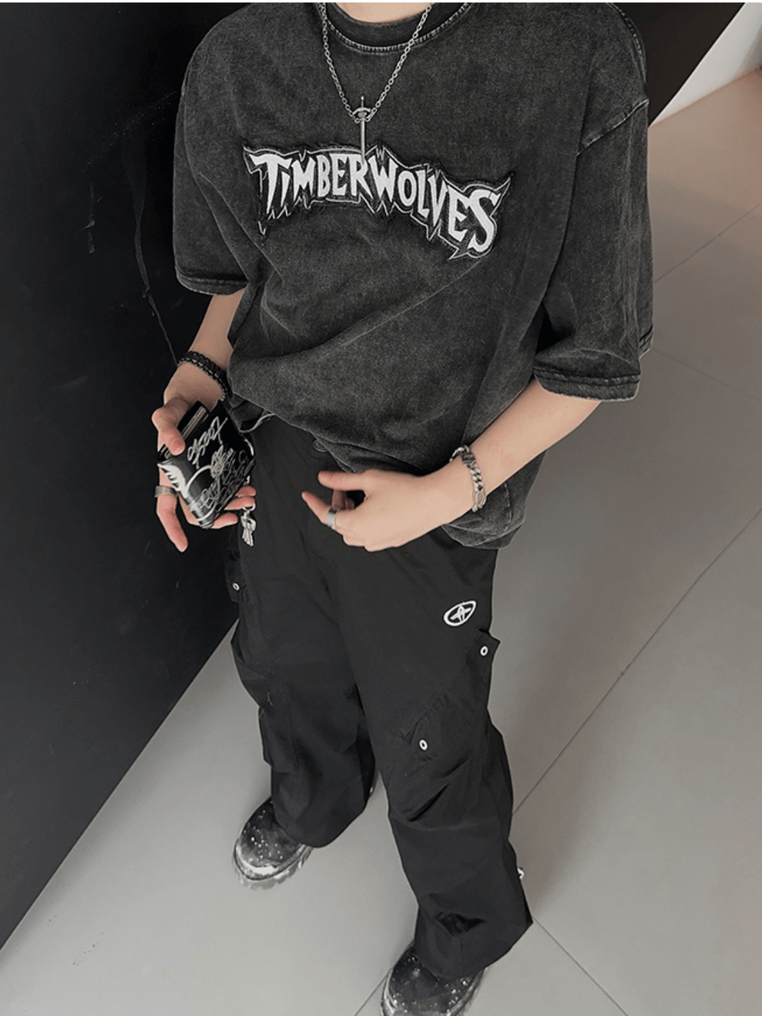 Threebooy [JH HOMME] round neck loose T-shirt na1317