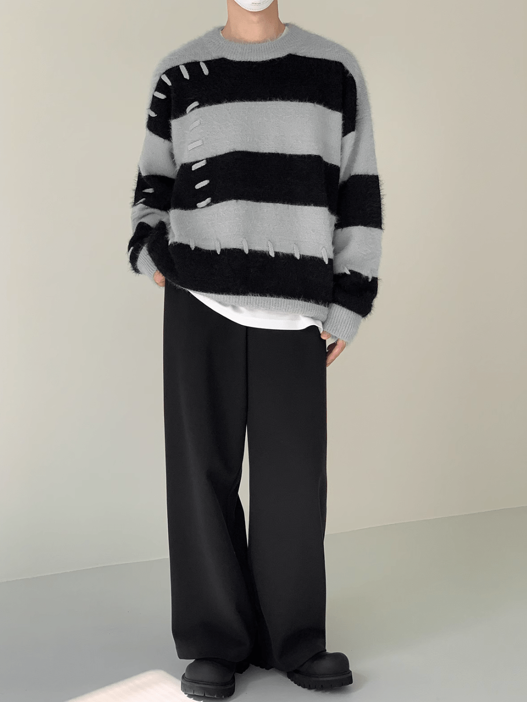 Threebooy [DAZIONSED] Patch design mohair knit sweater na772