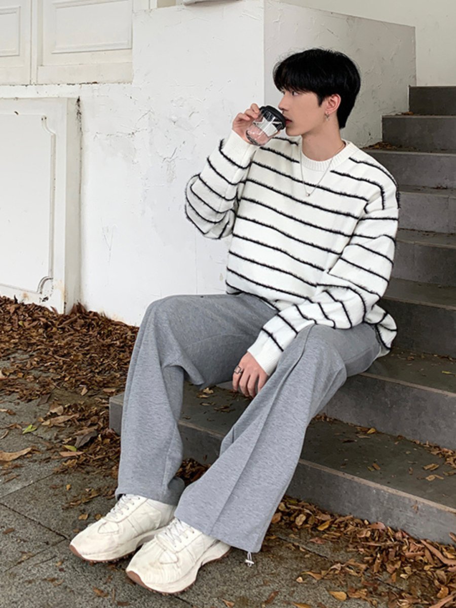 Threebooy [ONELYC1NS]Black and white striped knit na1430