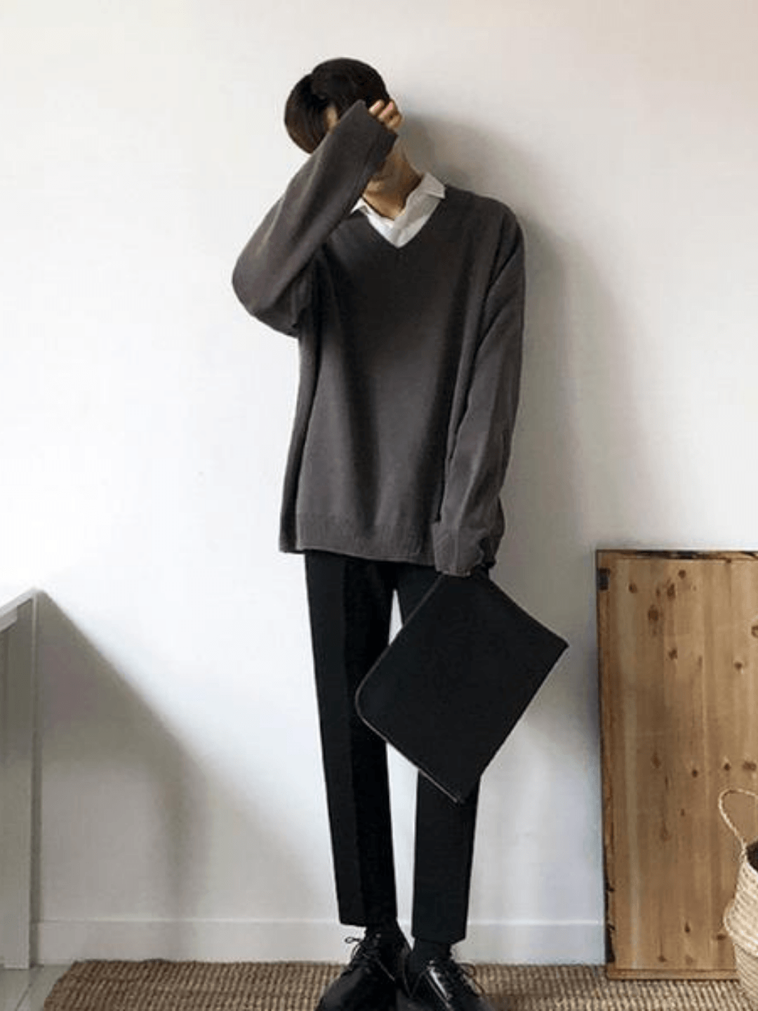 Threebooy [MRCYC] Loose V Neck Sweater na44