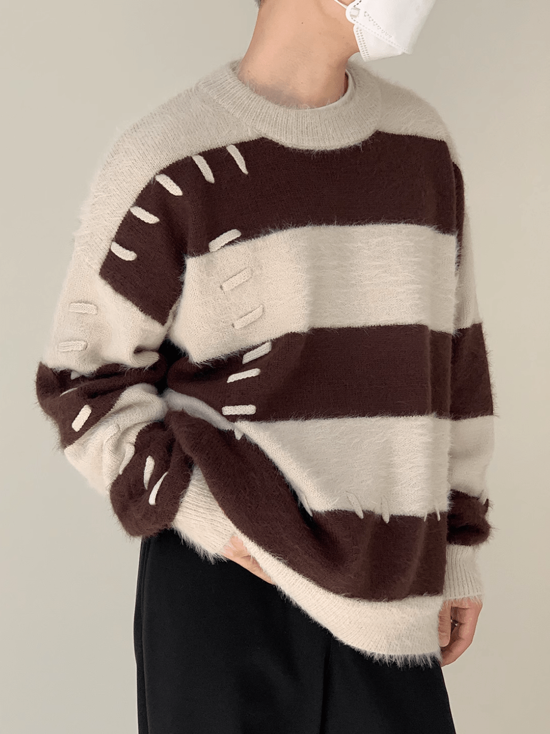 Threebooy [DAZIONSED] Patch design mohair knit sweater na772