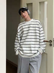 Threebooy [ONELYC1NS]Black and white striped knit na1430