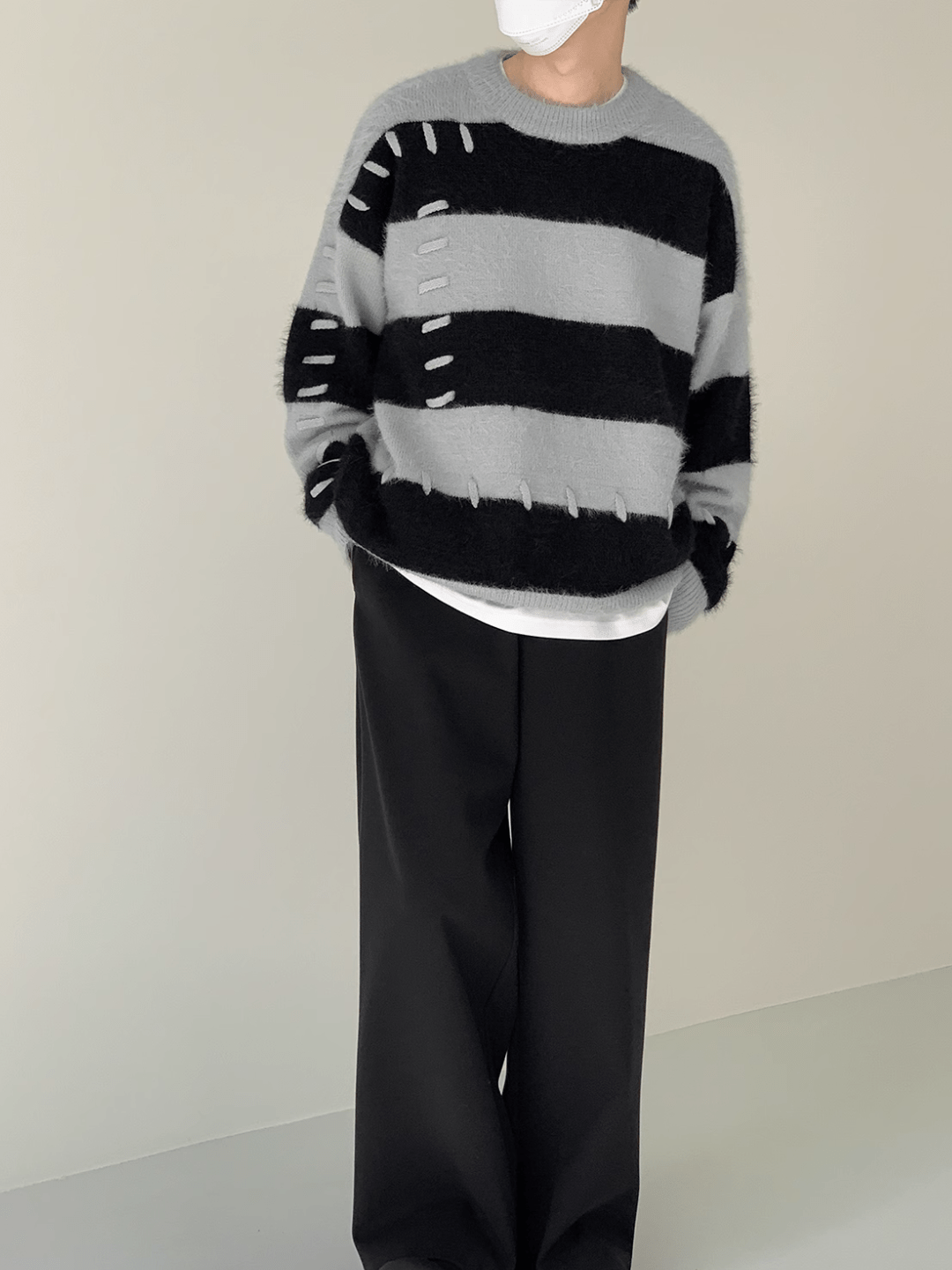 Threebooy [DAZIONSED] Patch design mohair knit sweater na772