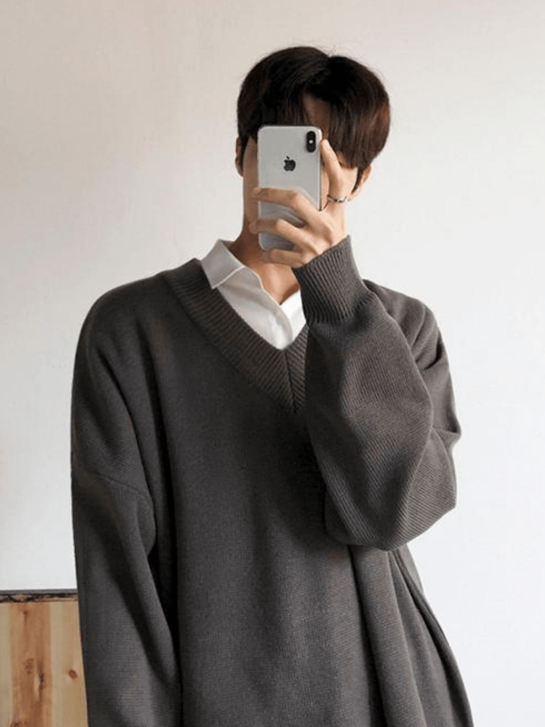 Threebooy [MRCYC] Loose V Neck Sweater na44