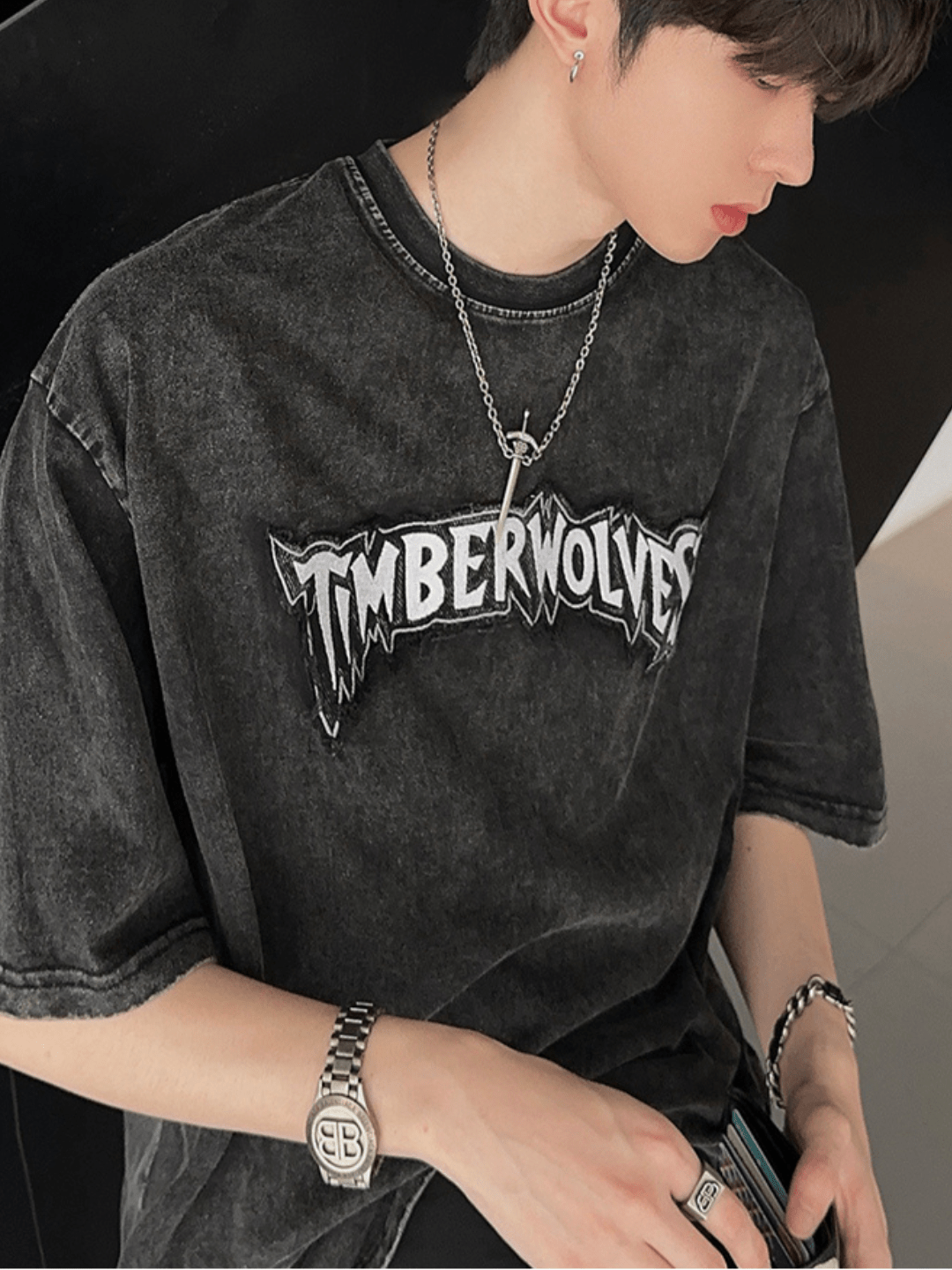 Threebooy [JH HOMME] round neck loose T-shirt na1317