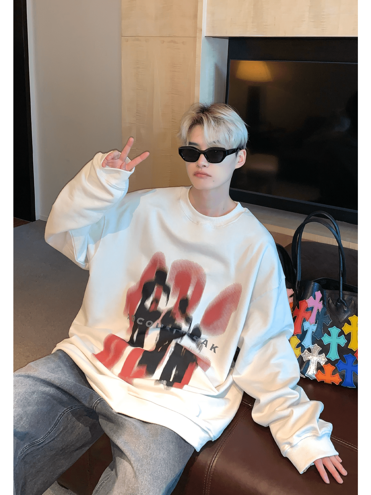 Threebooy [CUIBUJU] color contrast printing sweater NA846