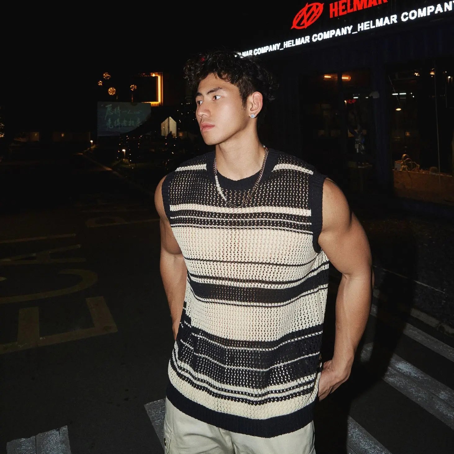 Threebooy  Stripe Contrasting Colors Hollowing Out Knitting Vest Men Casual Tops Loose Summer Niche Handsome Sleeveless All-match Vest