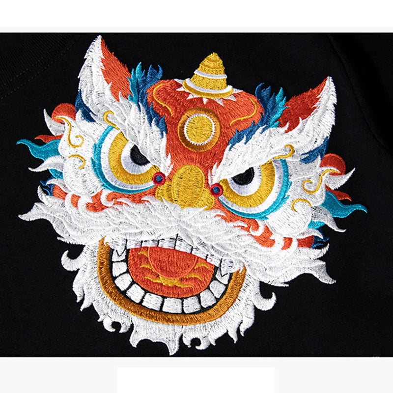 Threebooy Spring And Summer New Short-sleeved T-shirt Men's Round Neck Half-sleeved Lion Embroidery Loose Cotton Couple