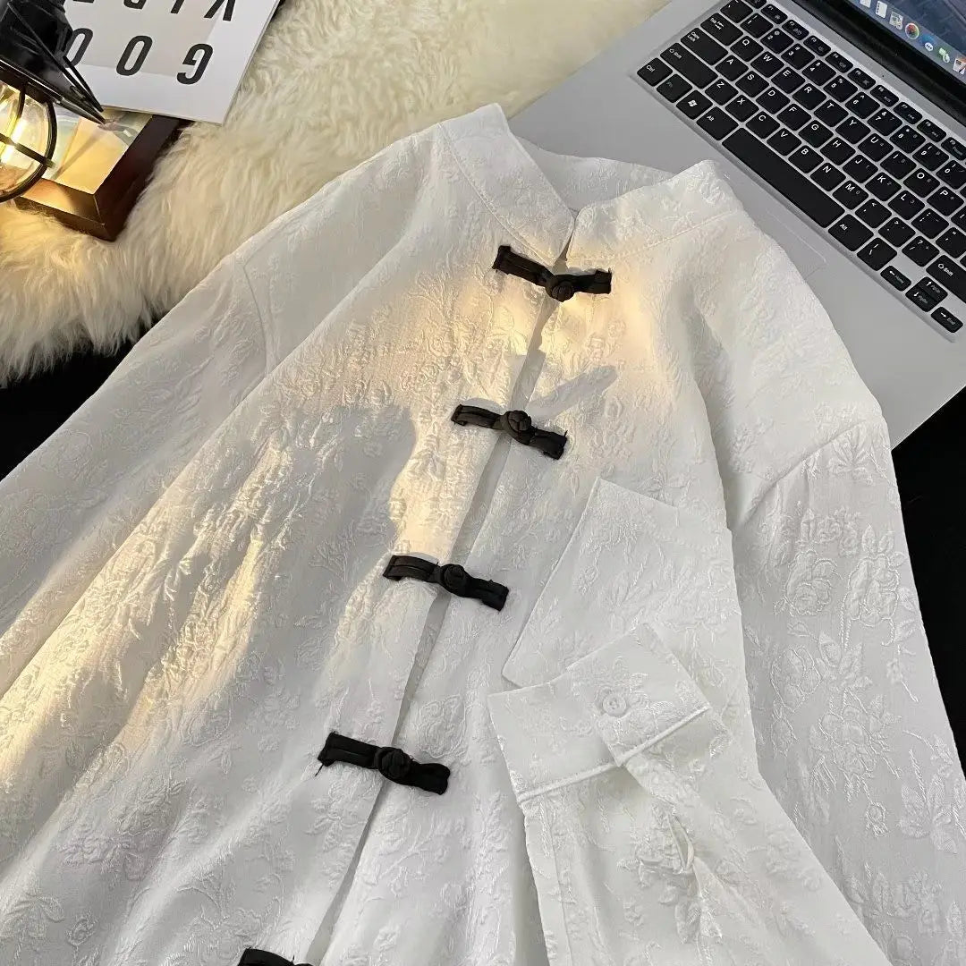 Threebooy Chinese Style Blouse Buckle Stand Collar Shirt Korean 2025 Summer New Trend Embroidered Pattern Vintage Shirt Jacket