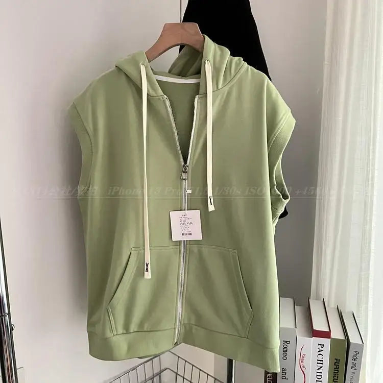Threebooy Hooded Vest Jacket American Casual Sports Vest Men Women Korean Streetwear 2025 Trendy Loose Sleeveless Zipper Cardigan