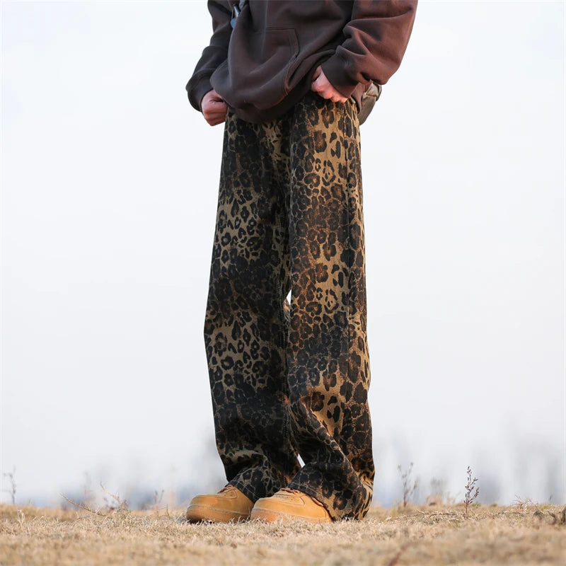 Threebooy  Leopard Print Jeans Men Fashion Retro Wide Leg Jeans Men Streetwear Hip-hop Loose Straight Jeans Mens Vintage Denim Trousers