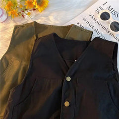 Threebooy  Japanese Retro Multi-pocket Workwear Vest Men Women in Summer Hong Kong Style Loose Versatile Waistcoat Sleeveless Vest Cityboy