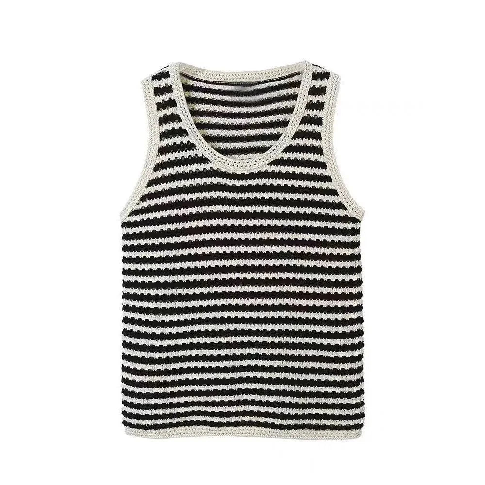 Threebooy  Striped Knitted Summer Tanks Tops Men's O-Neck Korean Knitwear Shirts Sleeveless Streetwear Loose Top Vintage Cropped Sexy