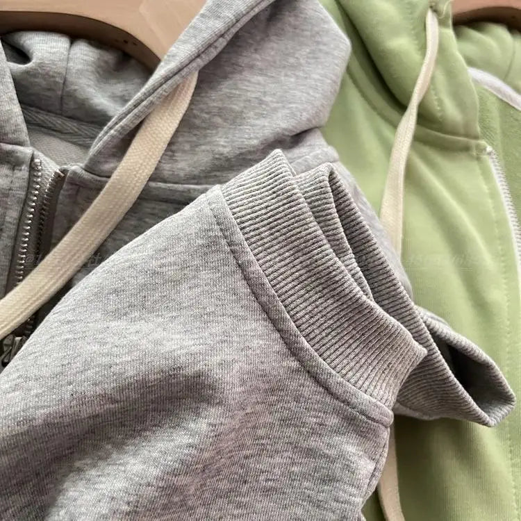 Threebooy Hooded Vest Jacket American Casual Sports Vest Men Women Korean Streetwear 2025 Trendy Loose Sleeveless Zipper Cardigan