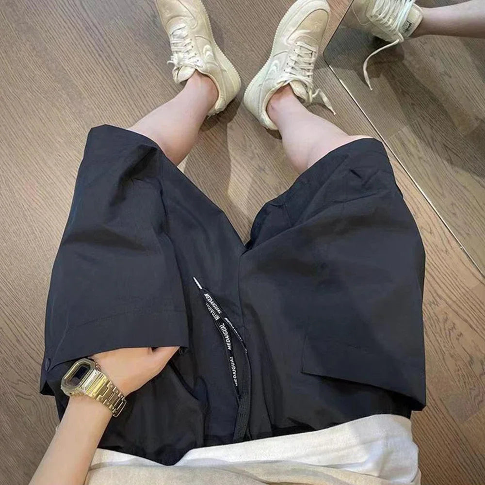 Threebooy Summer New Men's Casual Shorts Fashion Trend Street Loose Solid Color Large Pocket Design Work Shorts Men's Quarter Pants