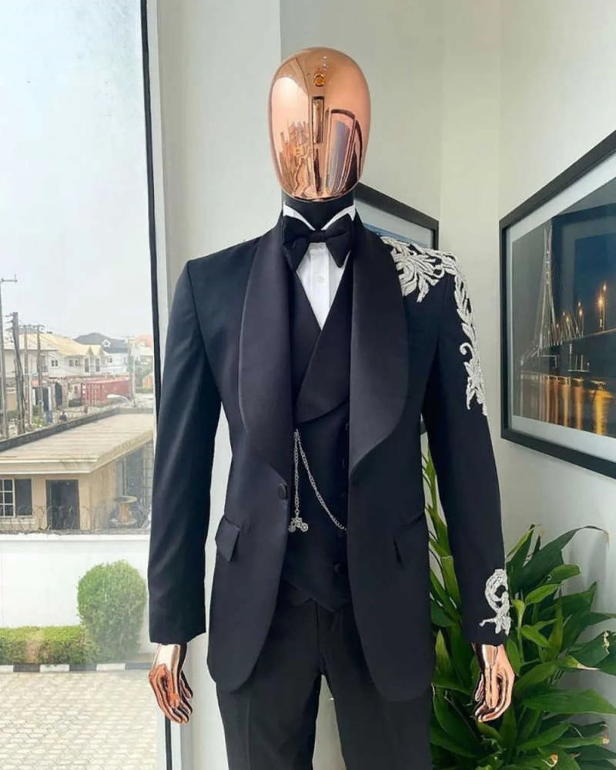 Threebooy  Luxury Men's Suit 2 Pieces Jacket Pants Shawl Lapel Applique Crystal Formal Occasion Wedding Banquet Party