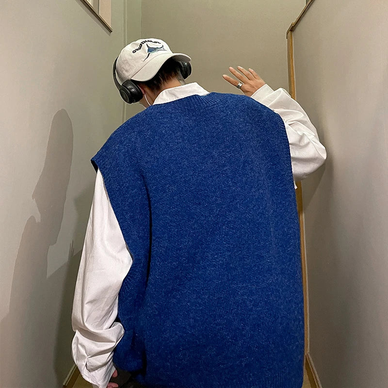 Threebooy Autumn Streetwear Mens Loose Sweater Vest Casual Thermal Oversized Winter Sweater Vest Men Sweater Vest  for Daily Wear