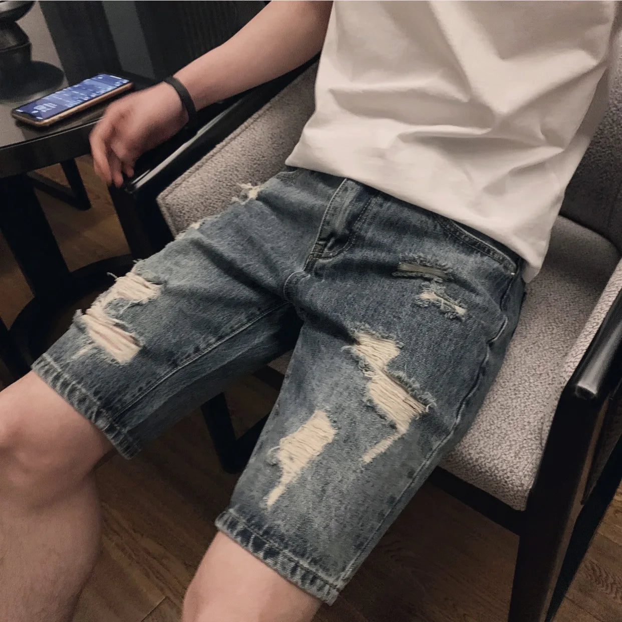 Threebooy Summer New Ripped Men Shorts Trendy Casual Straight Hole Five-point Pants Hip Hop Beggar Loose Male Denim Shorts