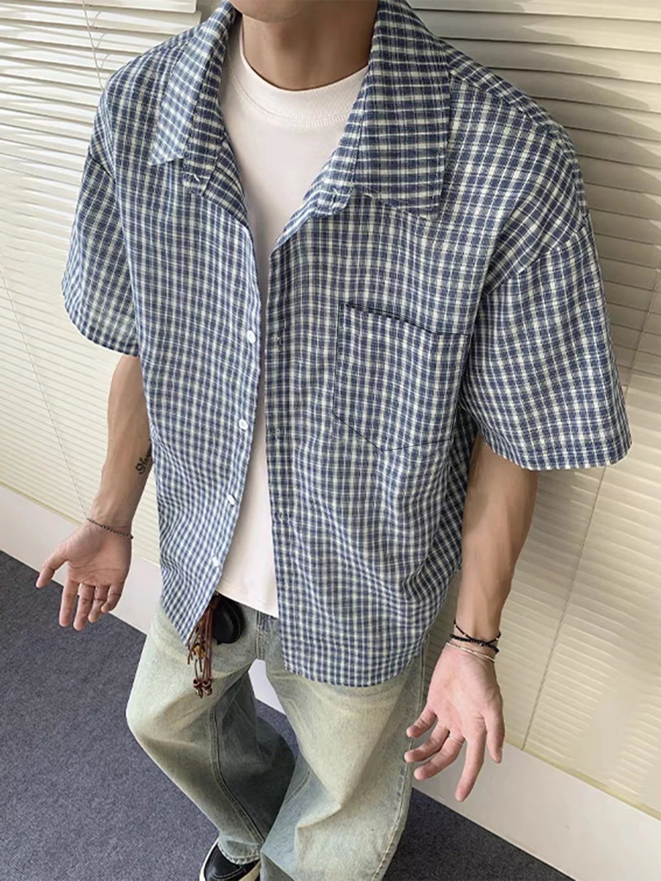 Threebooy Blue short-sleeved plaid shirt for men, summer cleanfit collar shirt, American loose couple style.