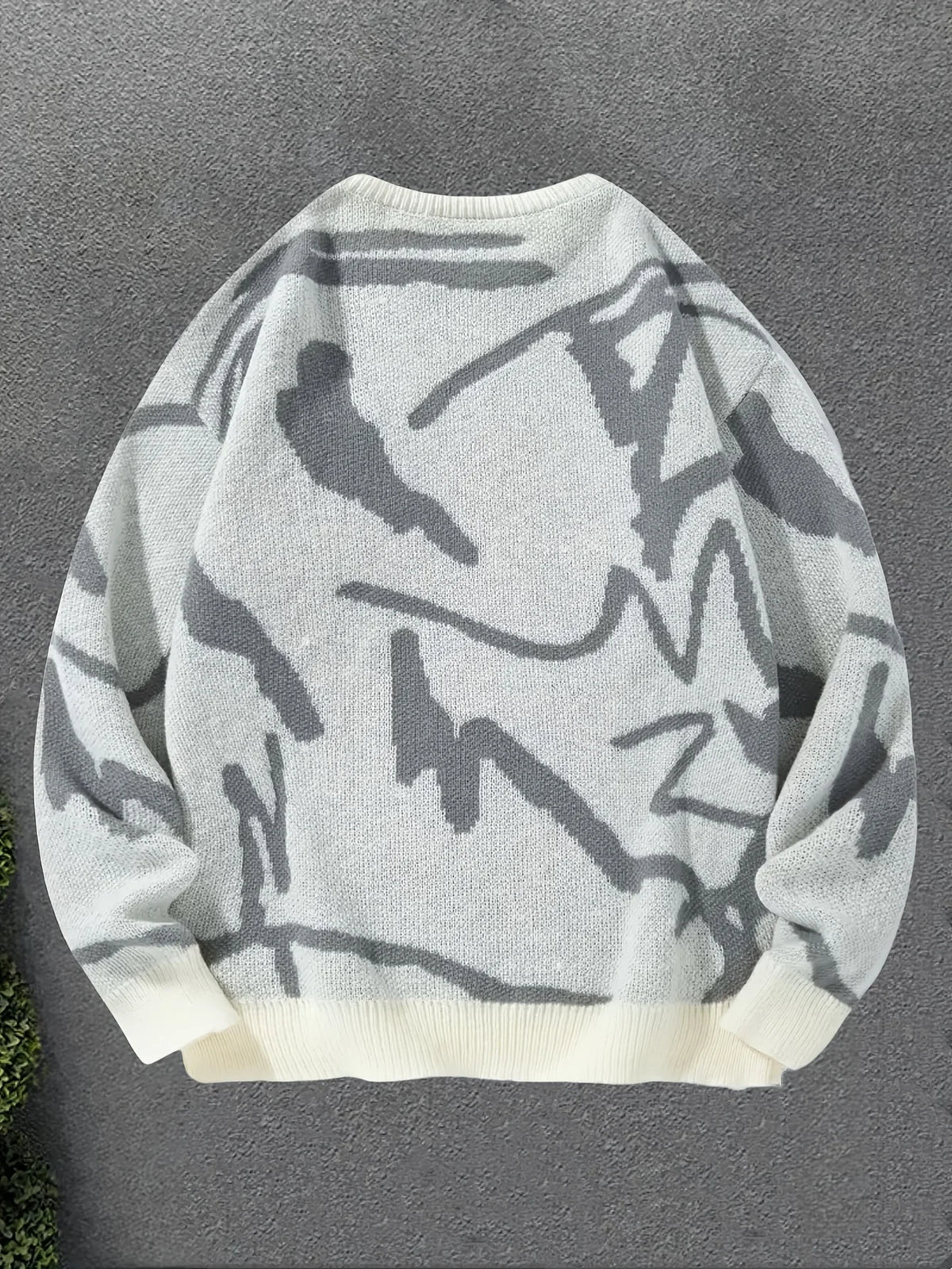 Threebooy  Graffiti Pattern Jacquard Men Fall Winter Loungewear Shirt Long Sleeve Round Neck Trendy Anti-pilling Pullover for Men