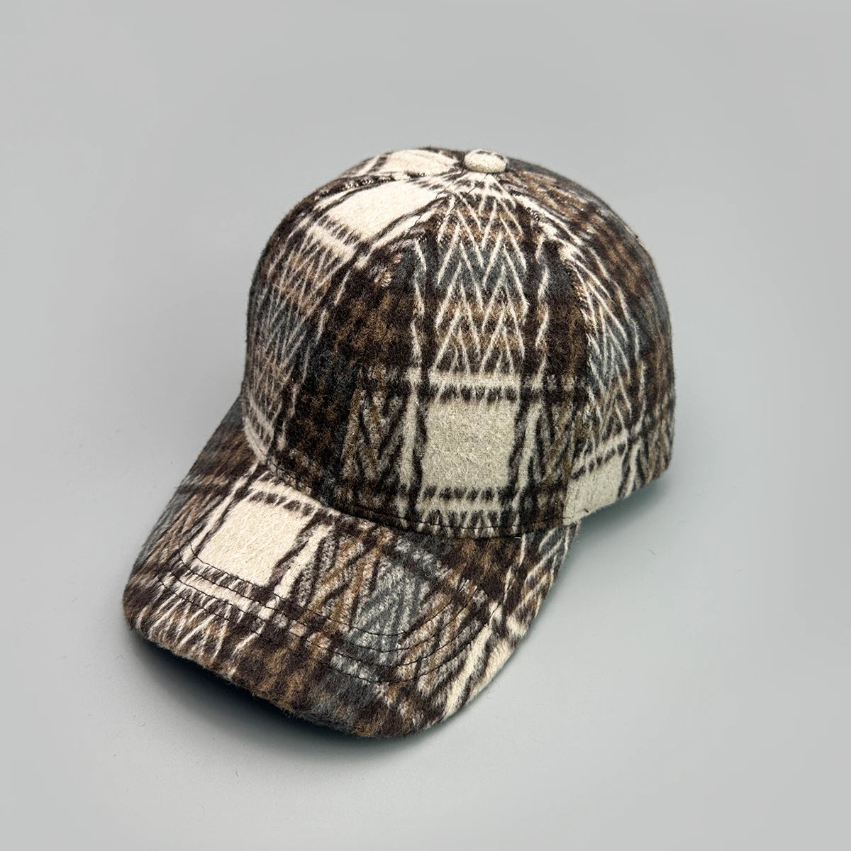 Threebooy  British Retro Plaid Stripe Baseball Hats Autumn and Winter New Unisex Hardtop Sunshade Warm Versatile Mao Fashion Peaked Caps