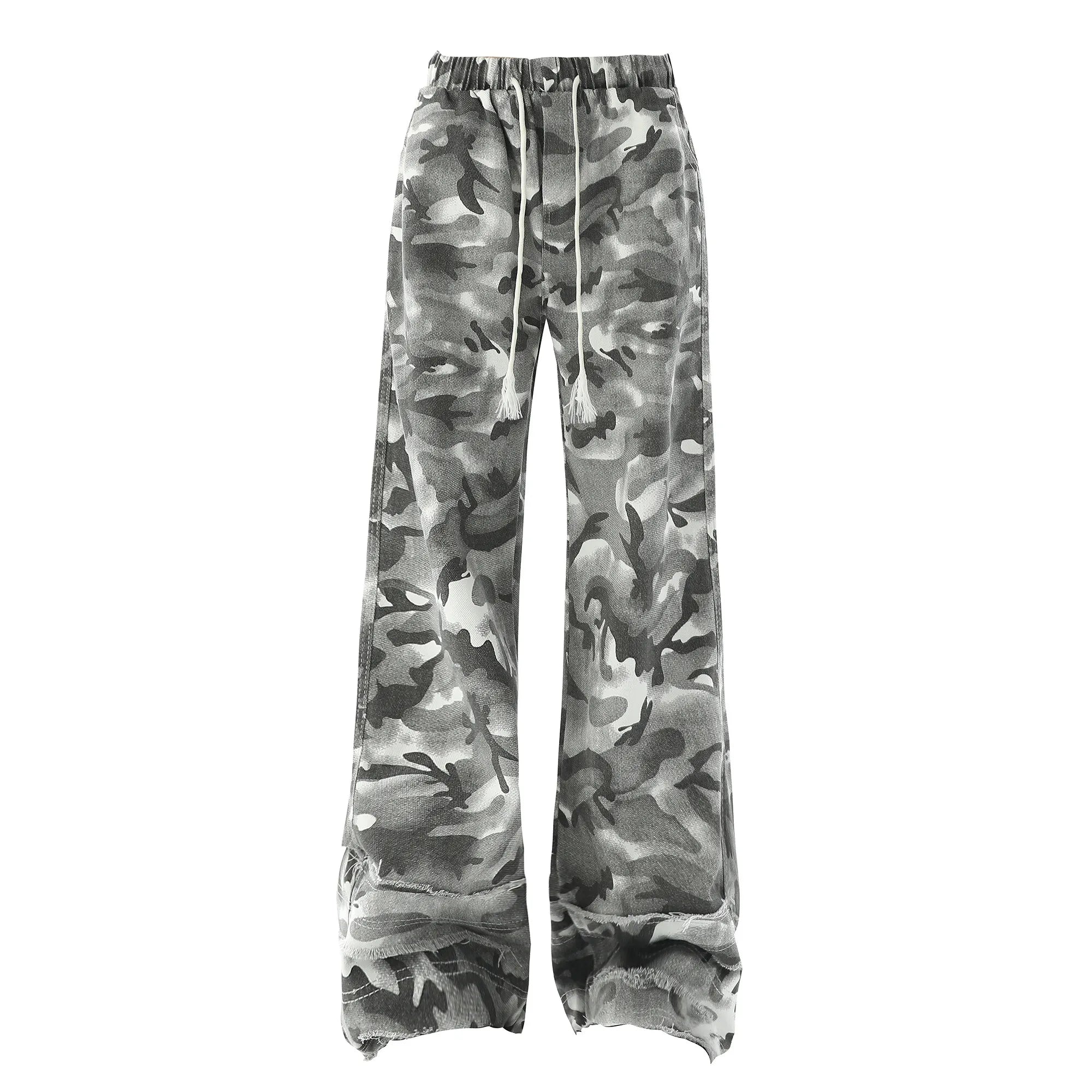 Threebooy Men Camouflage Loose Fit Jeans Elastic Drawstring Waist Frayed Hem Streetwear Trendy Comfortable Stylish Denim Urban Fashion