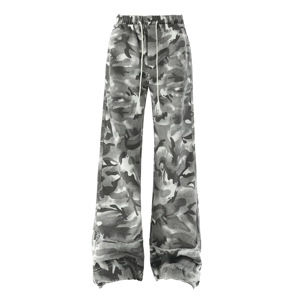 Threebooy Men Camouflage Loose Fit Jeans Elastic Drawstring Waist Frayed Hem Streetwear Trendy Comfortable Stylish Denim Urban Fashion