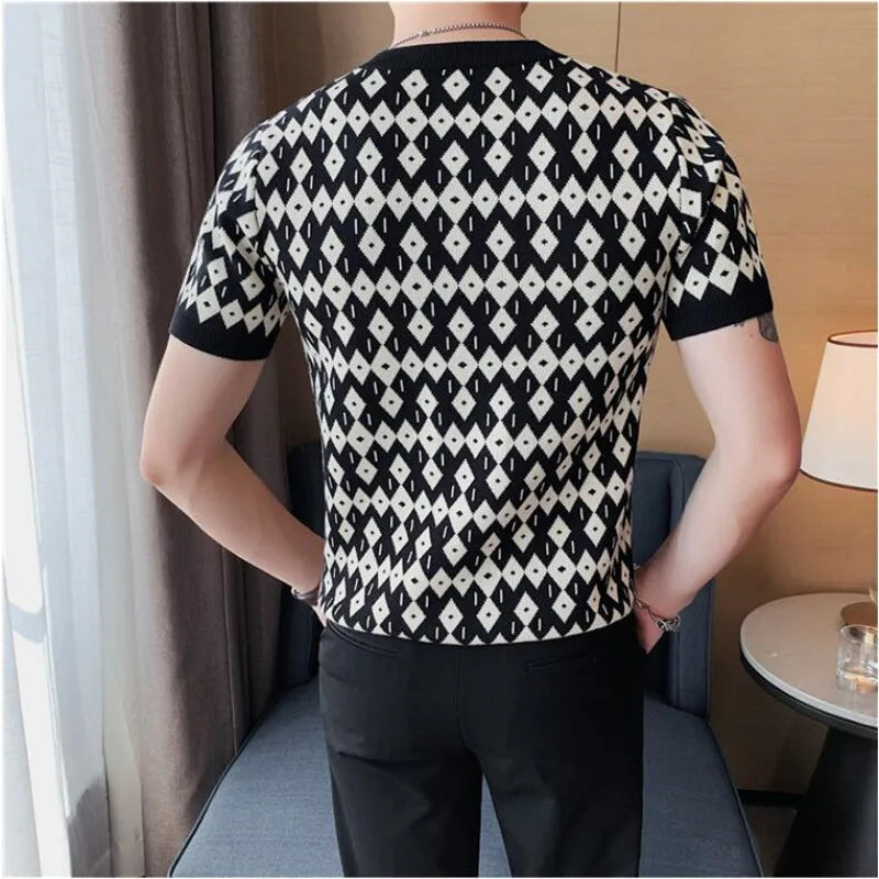 Threebooy  Korean Style High Quality For Men Plaid Short Seeve Knit Sweater/Male Slim Fit Fahion O-Neck Set head Knit Sweaters Homme