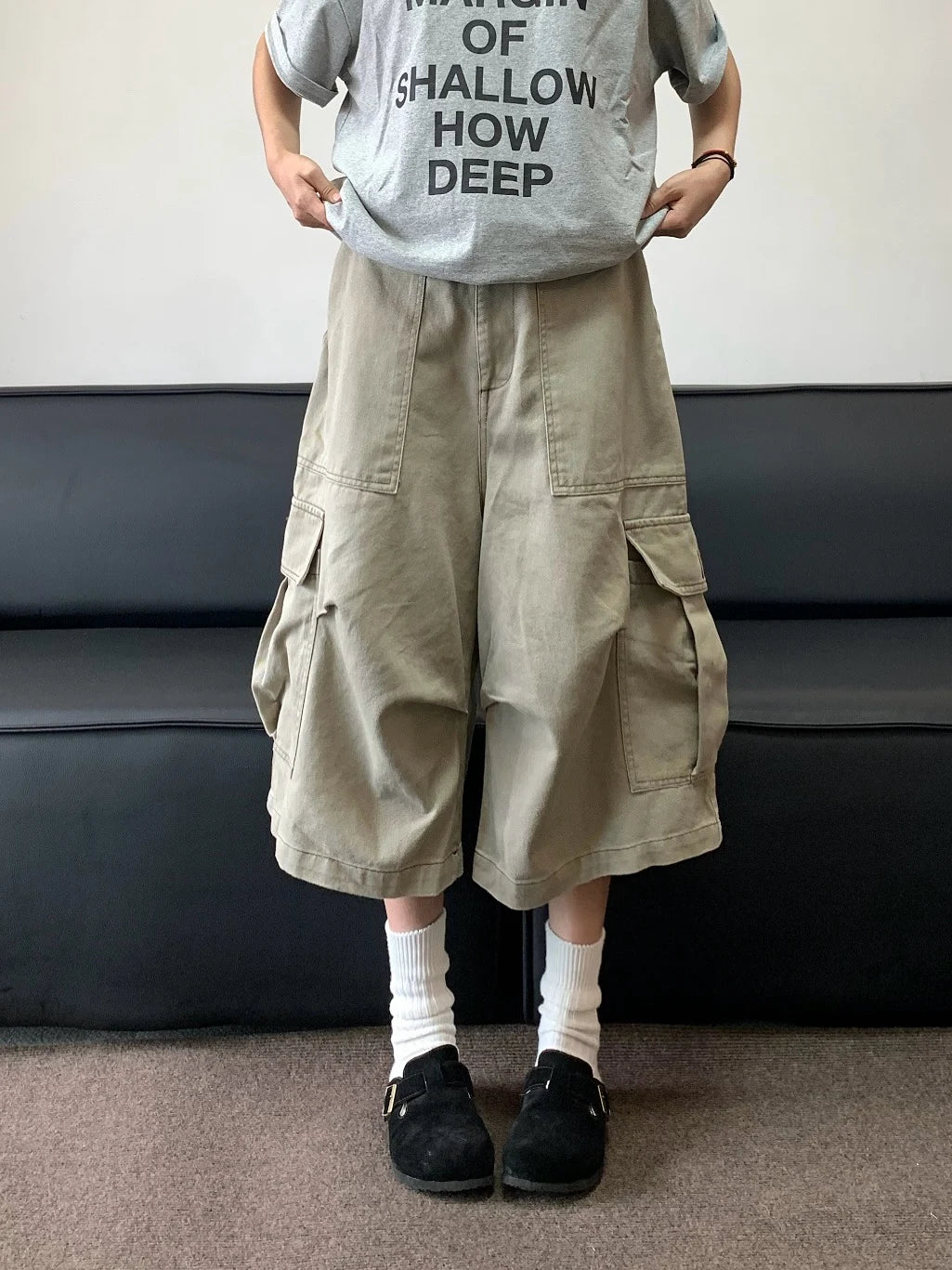 Threebooy  New Summer American Retro Large Pocket Work Trousers Men Women Street Casual Loose Straight-leg Fashion Wide-leg Shorts Urban