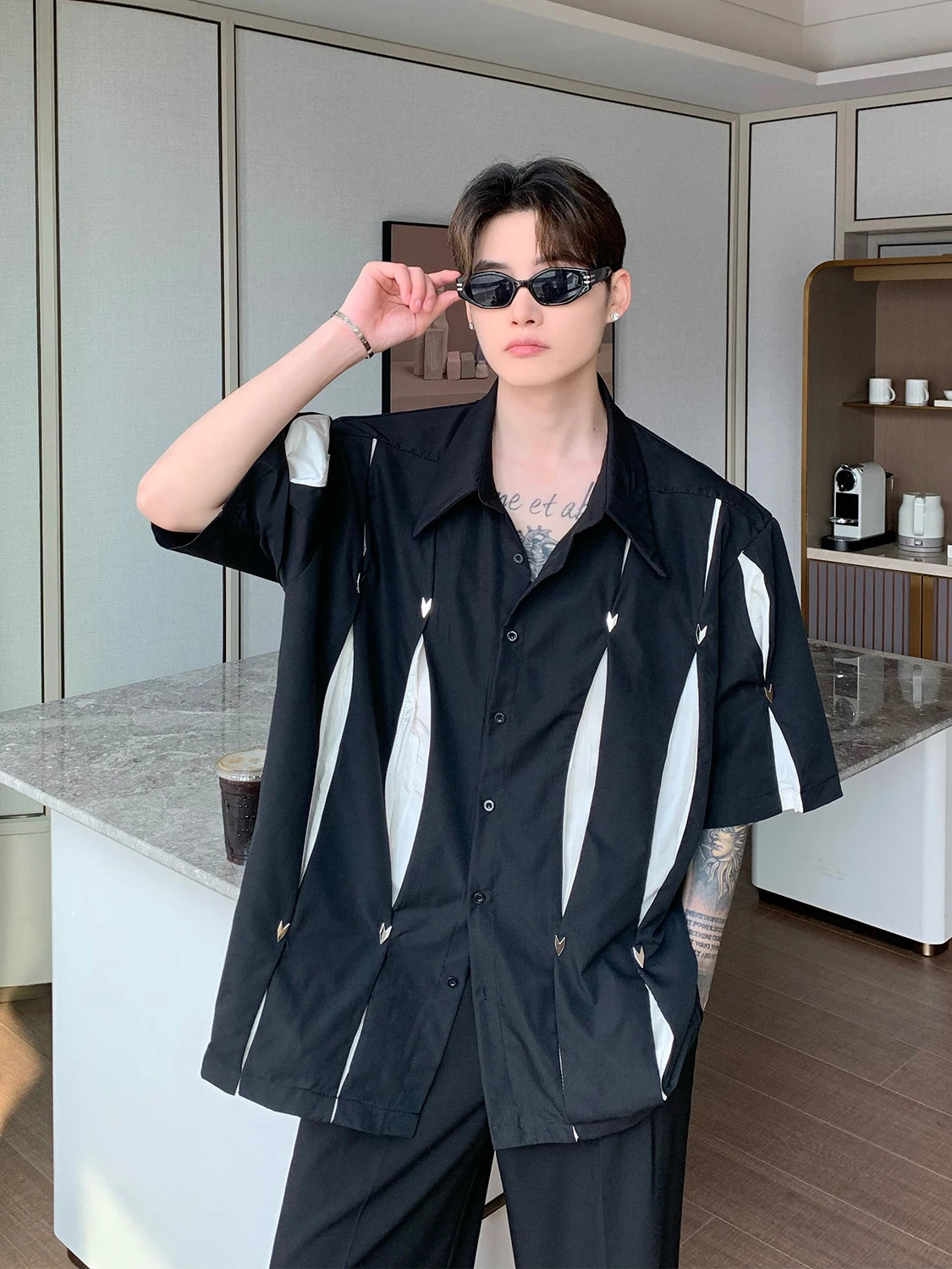 Threebooy Summer Fashion Korean Short Sleeve Men Shirt  Loose Casual Shoulder Pad Shirt Turn-down Collar Pocket Simple Shirts