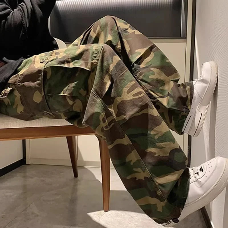 Threebooy Trendy Vintage Camouflage Cargo Pants Men's Loose-fit Straight-leg High Street Hip Hop Ins Hong Kong Style Wide-leg Trousers