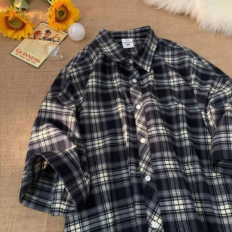 Threebooy Summer Men's Loose Checkered Short Sleeved Shirt Casual Elegant Turn Collar Half Sleeved Shirt Jacket