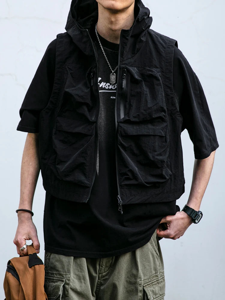Threebooy Japanese Outdoor Three-dimensional Multi-pocket Short Waterproof Workwear Hooded Vest Men's Trendy Summer Fishing Vest Jacket