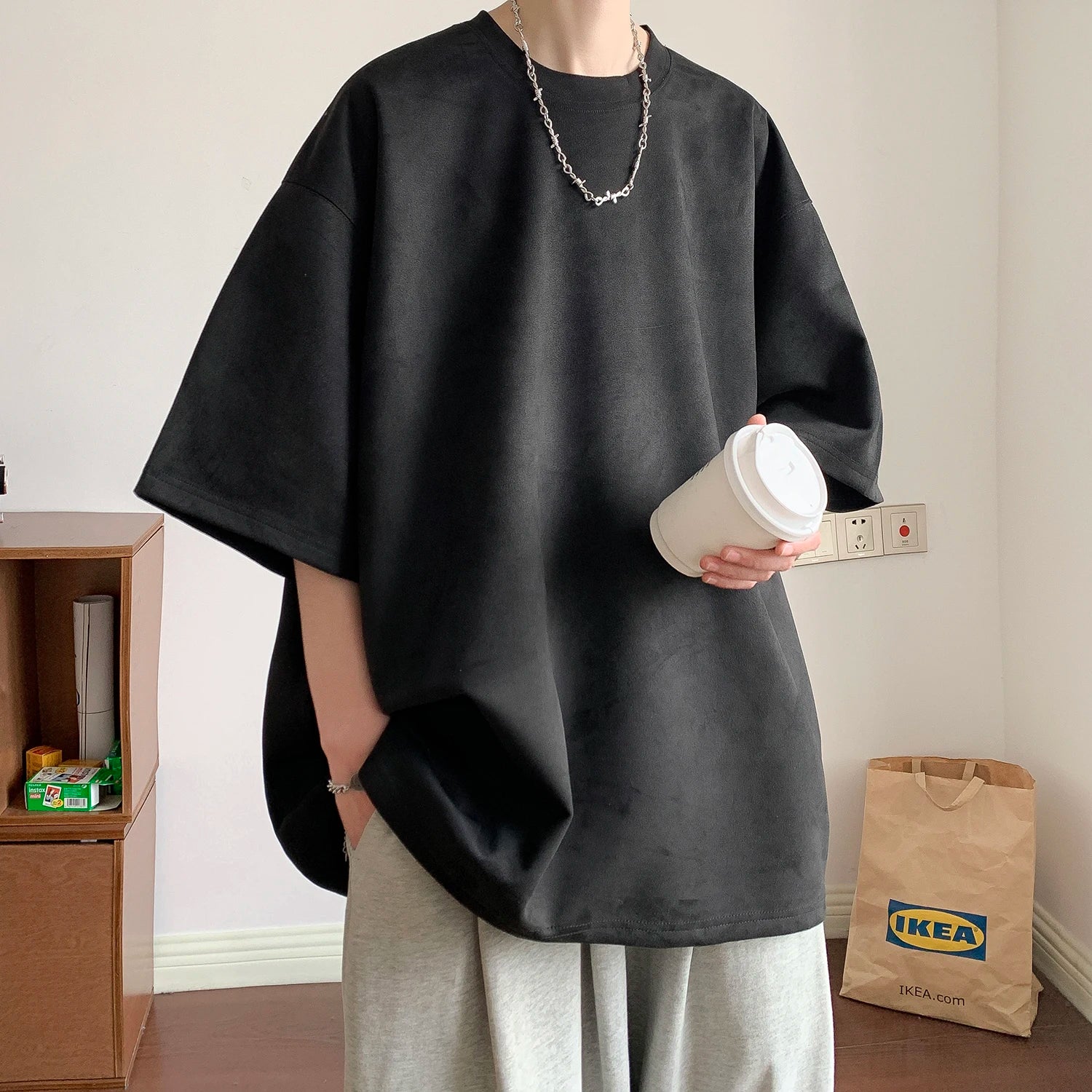Threebooy  Summer T Shirt Men Oversized Solid Color Retro T Shirt Men Streetwear Hip-hop Loose Short Sleeved T-shirt Mens Suede T shirt
