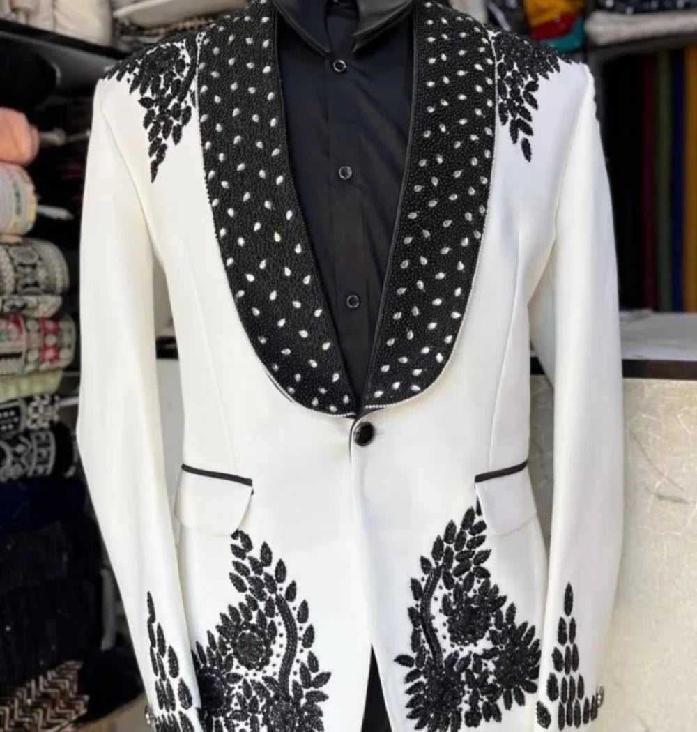 Threebooy  Elegant Men Suits Beaded Diamond Appliques Shawl Lapel Wedding Groom Tuxedo Male Prom