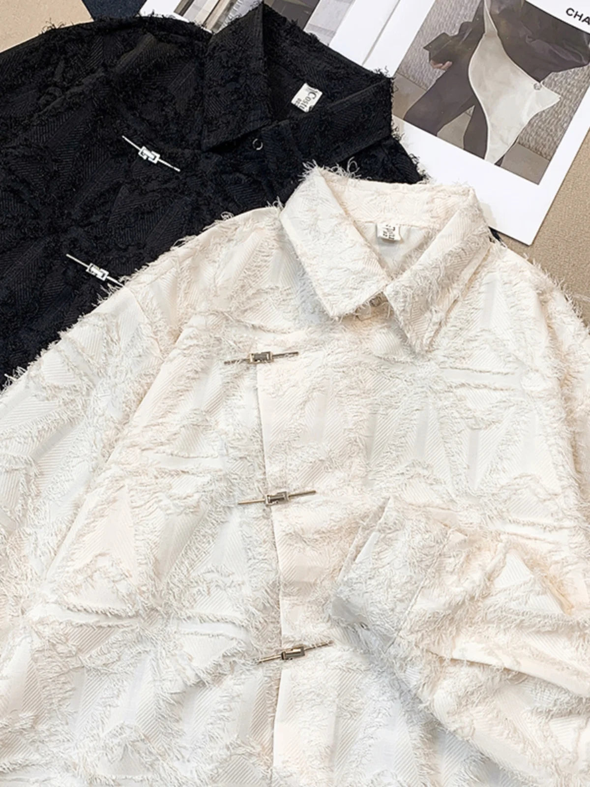 Threebooy Spring metal buttoned tassel long-sleeved shirt Korean style men women fashion style design loose drape shirt jacket Aesthetic