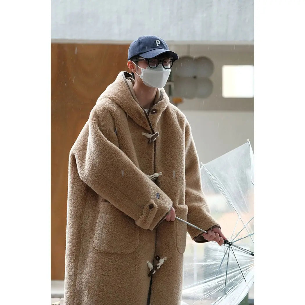 Threebooy Fur Integrated Trench Coat Korean Loose Mid-length Imitation Teddy Lamb Fur Horn Button Coat Men High Street Button Windbreaker