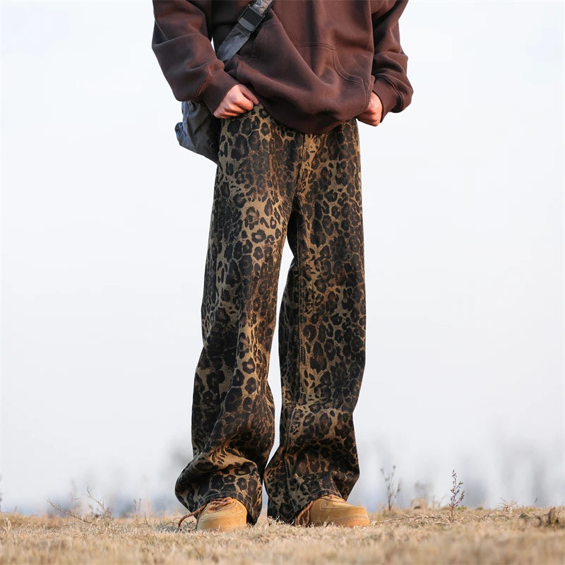 Threebooy  Leopard Print Jeans Men Fashion Retro Wide Leg Jeans Men Streetwear Hip-hop Loose Straight Jeans Mens Vintage Denim Trousers