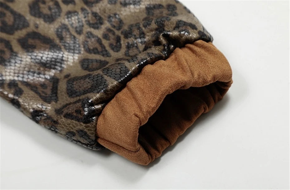 Threebooy Leopard PU Leather Jackets Mens Streetwear Hip Hop Cargo Jacket Men Oversized Harajuku Autumn New Loose Casual Coats Unisex