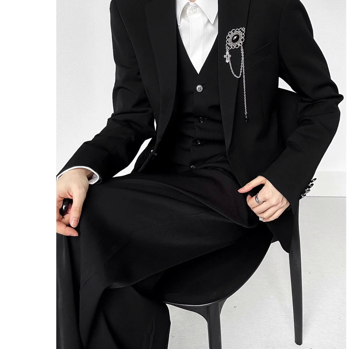 Threebooy High-end Black Gray Suit Vest Fashion Men Women Same Neutral Style Slim Business Casual Blazer Vest Urban Streetwear