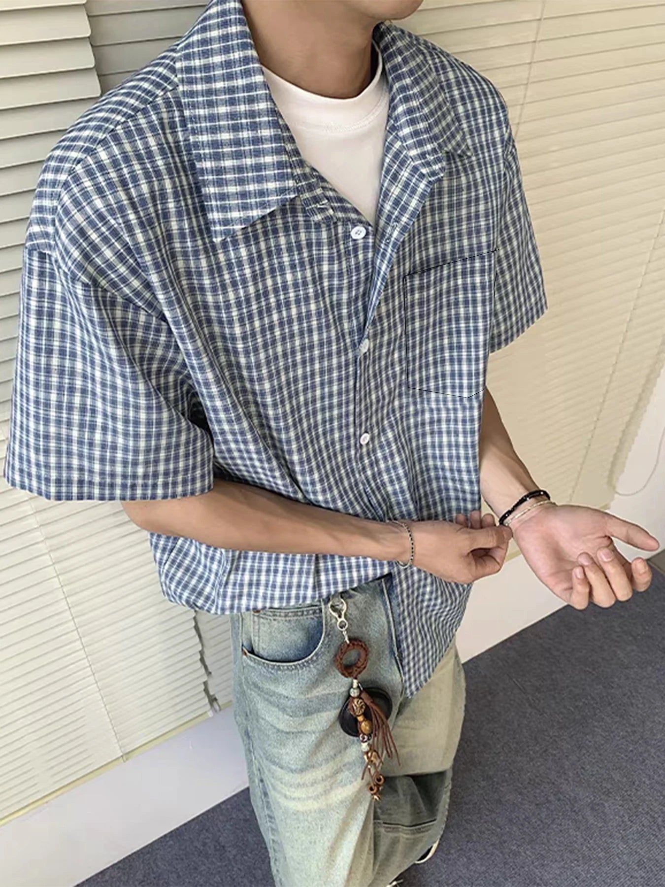 Threebooy Blue short-sleeved plaid shirt for men, summer cleanfit collar shirt, American loose couple style.