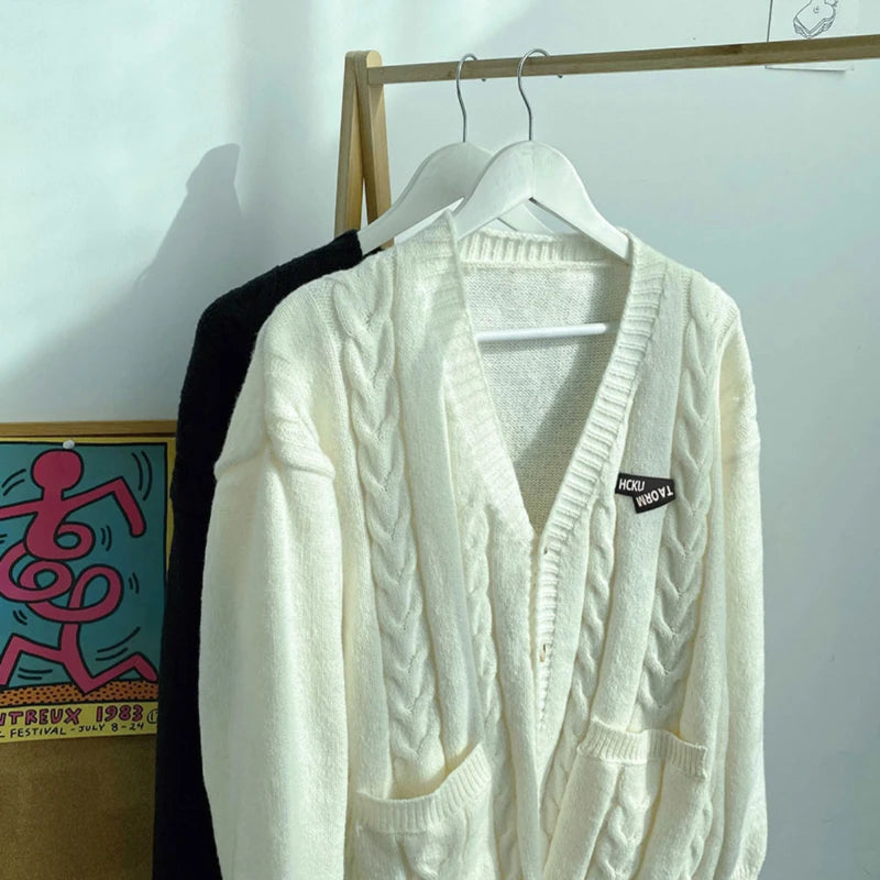 Threebooy Letter Twists Cardigan Sweater Men New Preppy Grunge Cityboy Knit Jacket Japan Couple Casual V-neck Sweater Coat