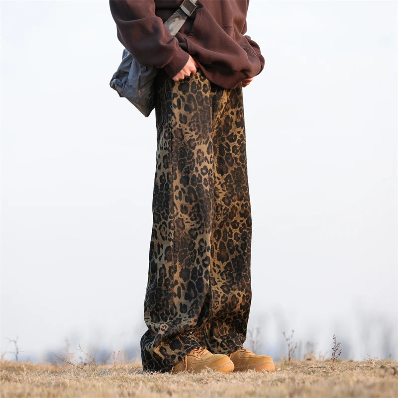 Threebooy  Leopard Print Jeans Men Fashion Retro Wide Leg Jeans Men Streetwear Hip-hop Loose Straight Jeans Mens Vintage Denim Trousers