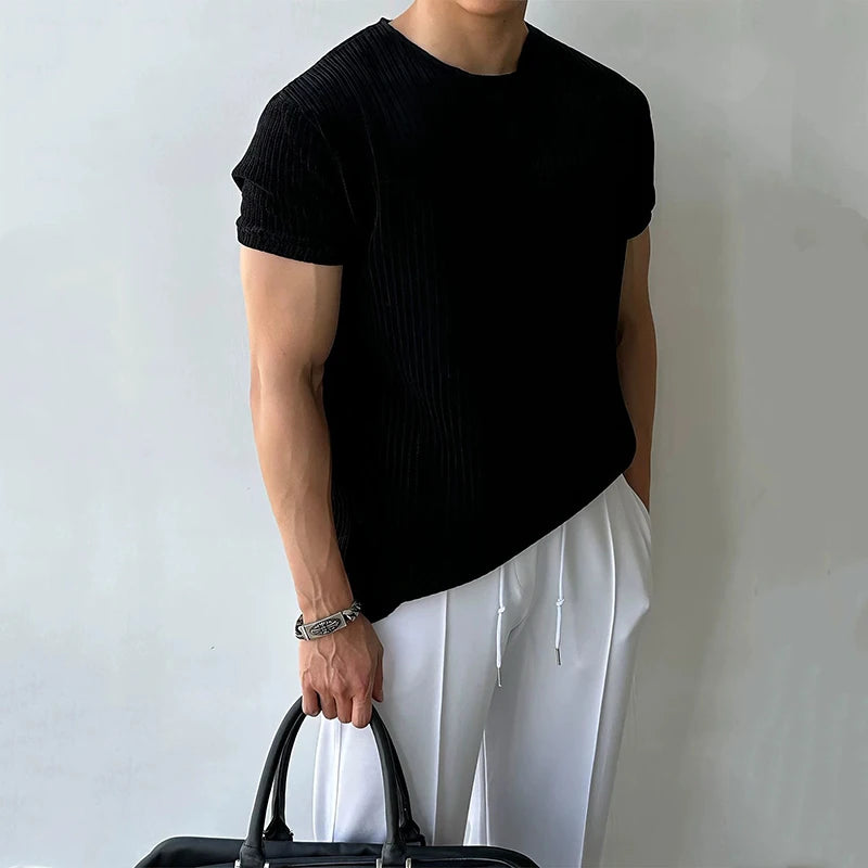 Threebooy New Trend Men Gym T-shirts Light Luxury Popular Slim-fit O Neck Tees Leisure Breathable Tops Sport Style Short Sleeve Knitwear